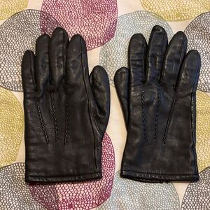 Thinsulate Black Leather Gloves